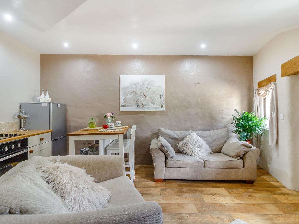 Caner Bach Lodge Bridgend  Esterno foto