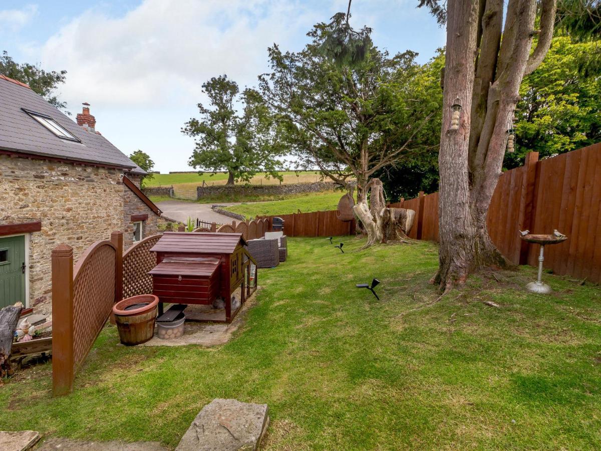 Caner Bach Lodge Bridgend  Esterno foto